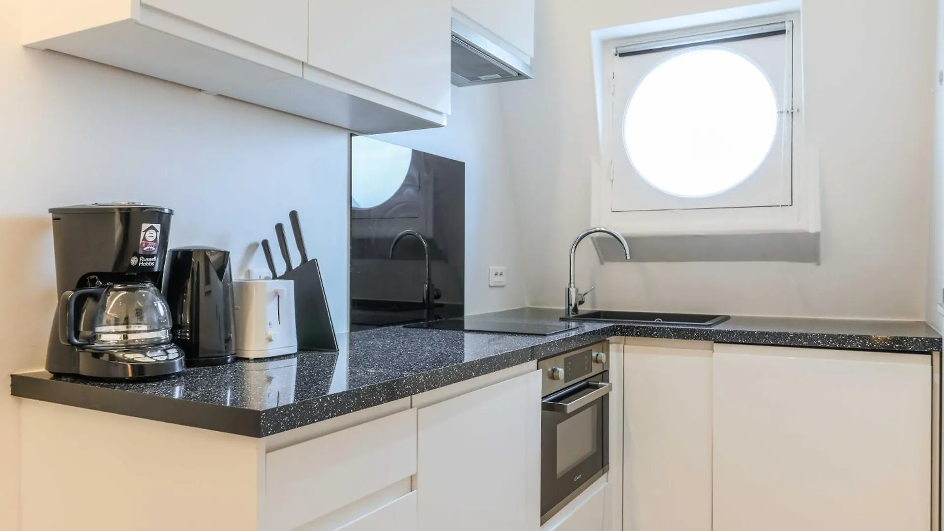 Elegant Studio - 2P - Arc De Triomphe Apartment Paris 0*,  France